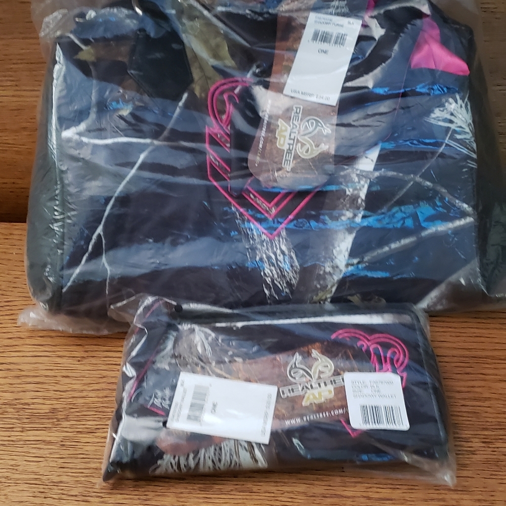 Metal Mulisha Shadowy Purse and Wallet